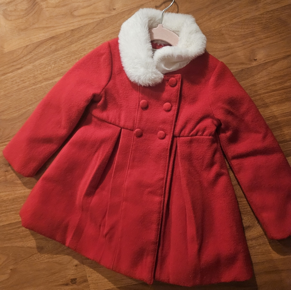 Max studio kids Coat- Red- 2T- girls Valentine's day Coat😍